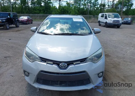 2016 Toyota Corolla Le Plus z USA, uszkodzony, nr VIN 2T1BURHE7GC562107